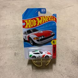 Hot Wheels Ferrari 365 GTB4 Competizione – New on Card