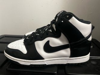 Nike hightop panda dunks size 8