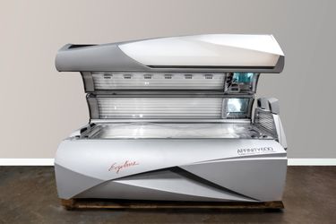 Ergoline Affinity 600 Tanning Bed - Pre-owned