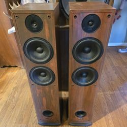 Polk Audio Tower Floor Speakers