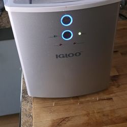 Ice Maker 