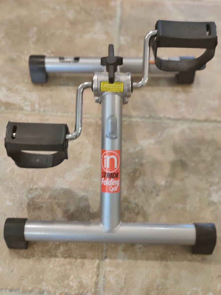 IN STRIDE FOLDING CYCLE