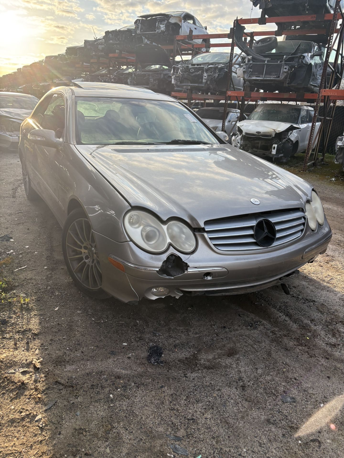 Auto parts 2003 Mercedes CLK 320