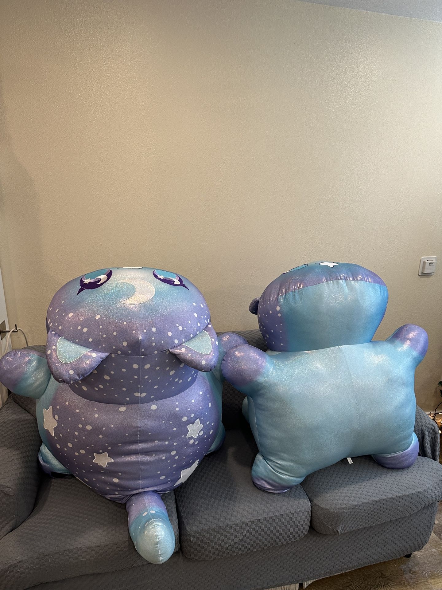 2-LARGE MEE-MEOWS STUFFED ANIMAL PETS SUPER COOL SIZE