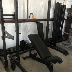 Highly Adjustable Squat Rack With Pull Up