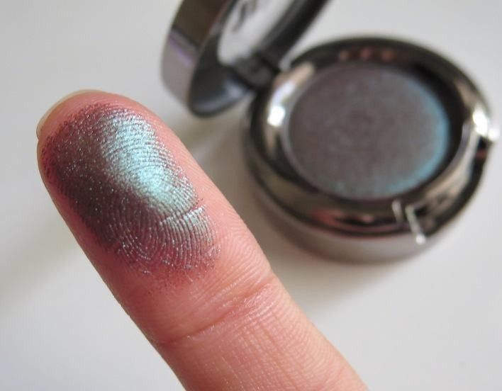 Urban Decay Lounge