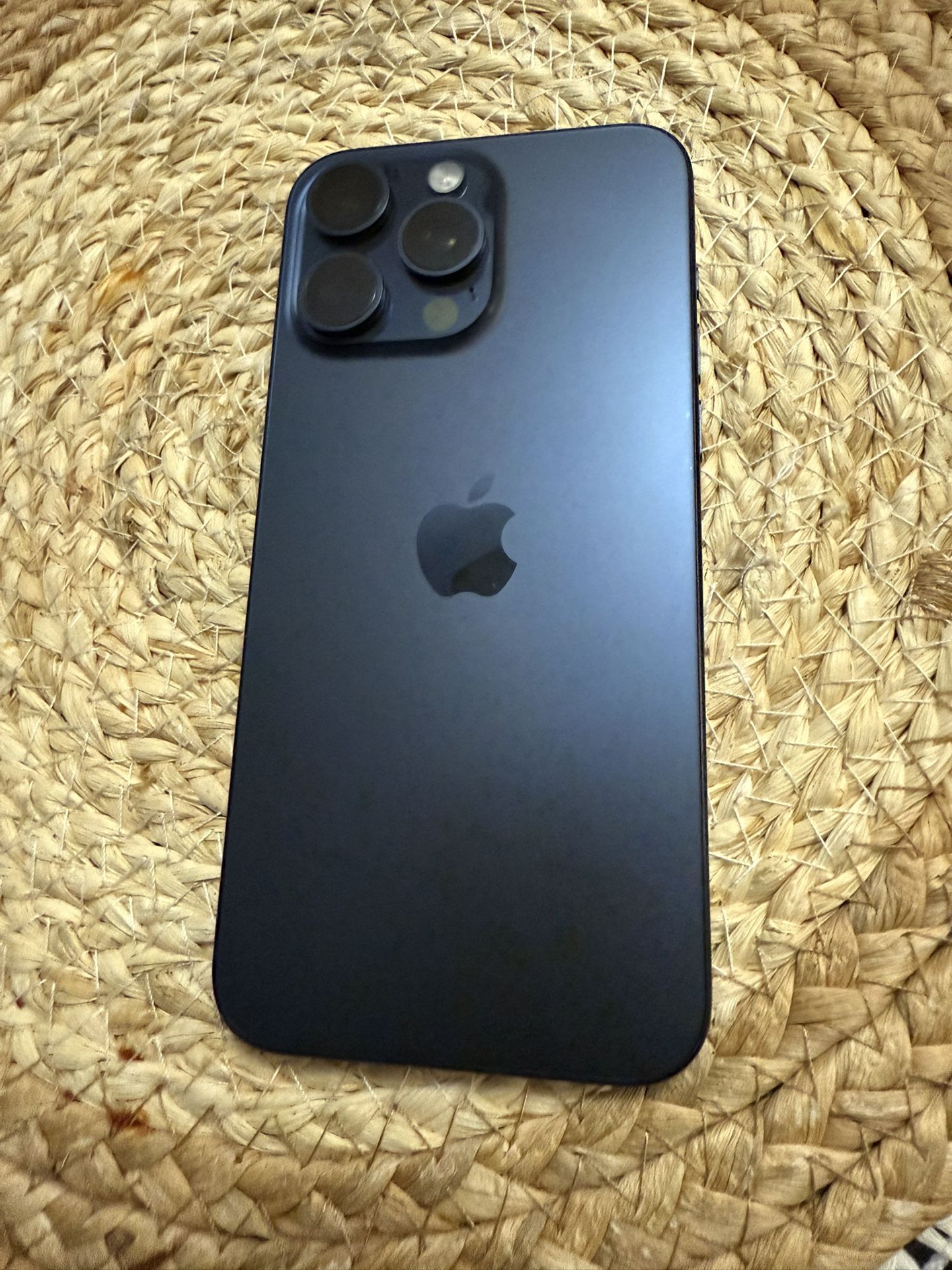 FACTORY UNLOCKED APPLE IPHONE 15 PRO MAX 256GB