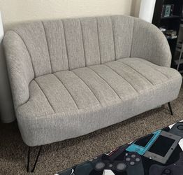 Fabric Loveseat with Hairpin Legs (Light Gray)