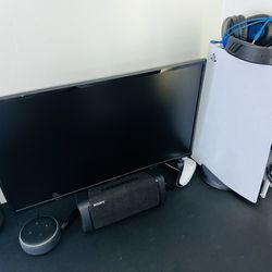 PlayStation 5 Disk Version And Computer monitor, And Turtle beach Wired Headphones