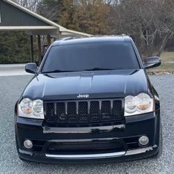 2007 Jeep  Grand Cherokee Srt -8