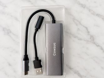 4-in-1 USB Hub with USB-C & USB-A Connectors – Open Box
