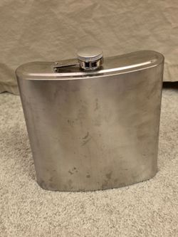 Silver metal Hip Flask