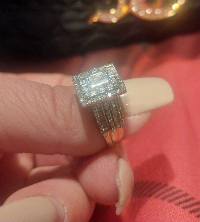 1 Ct genuine Diamond Ring