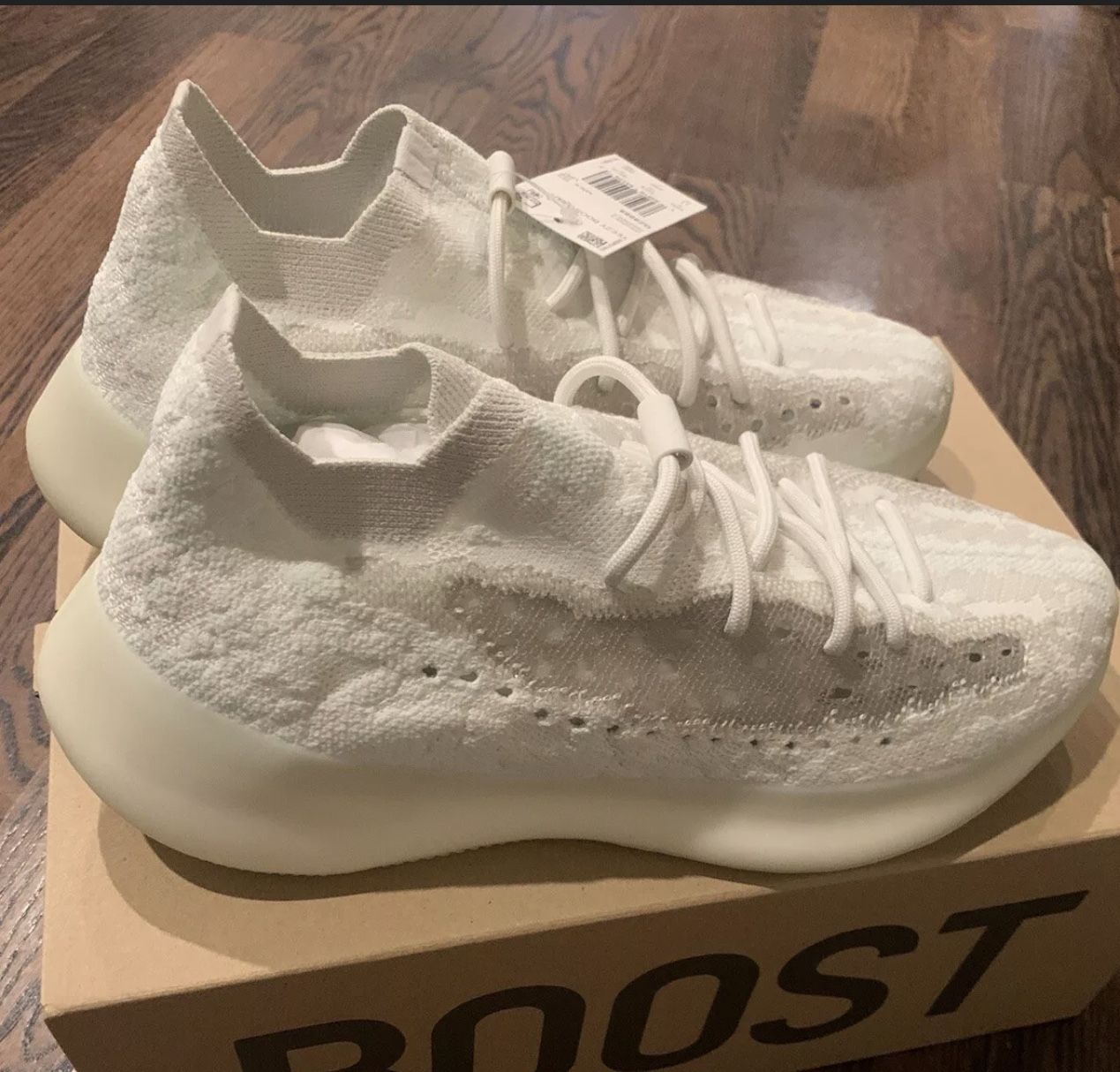 Yeezy 380 - Calcite Glow DS
