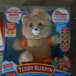 Teddy Ruxpin (It Reads To Your Child ) 