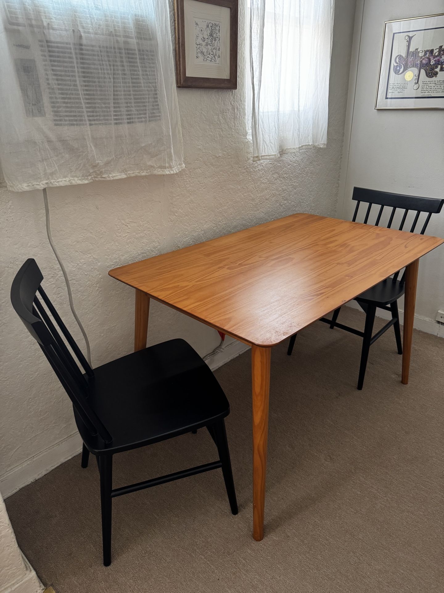 Mid Century Modern Dining Table & Chairs