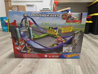 Hot wheels mario kart