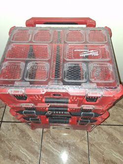 Milwaukee 4 tier pack out $200