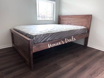 Full Solid Wood Bed With Mattress $440