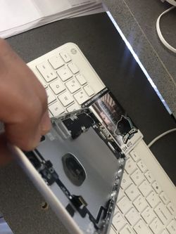 Iphone 7 plus backhousing $80.00
