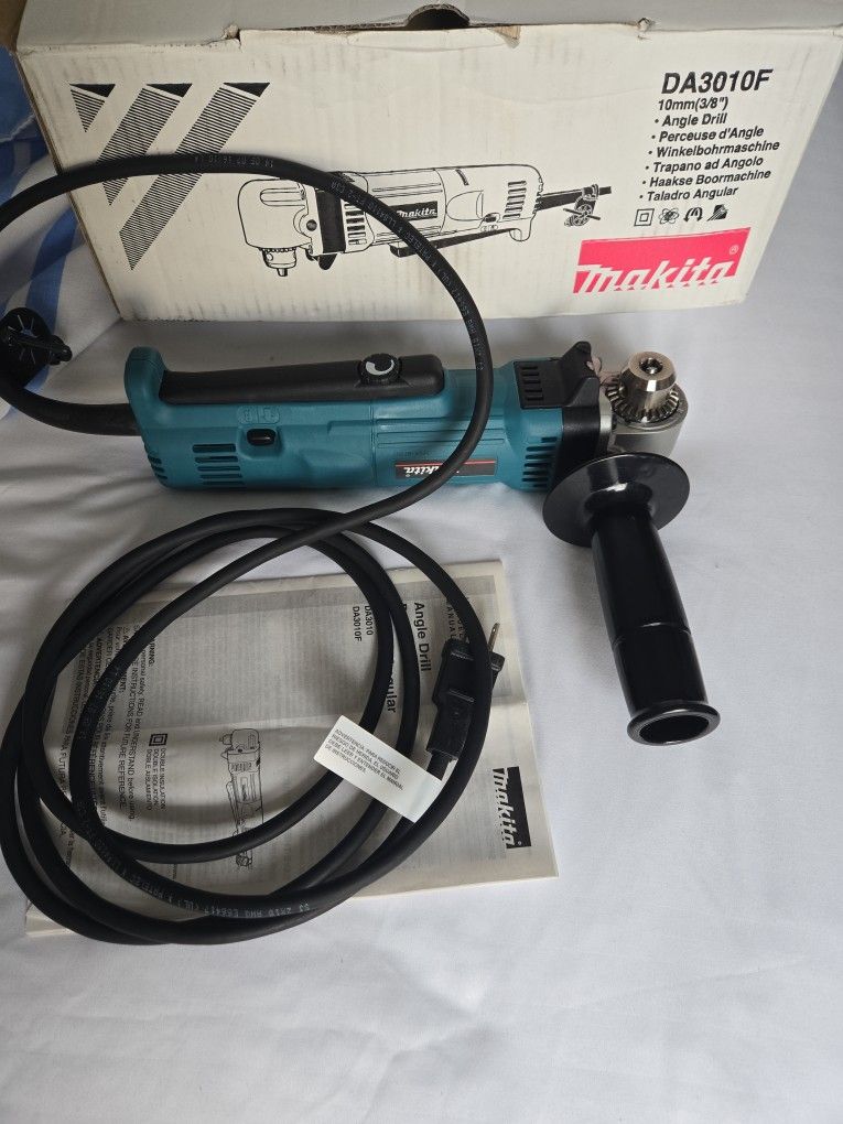 Angle Drill Makita 3/8 DA3010F