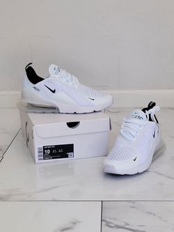 Air max 270s size 10