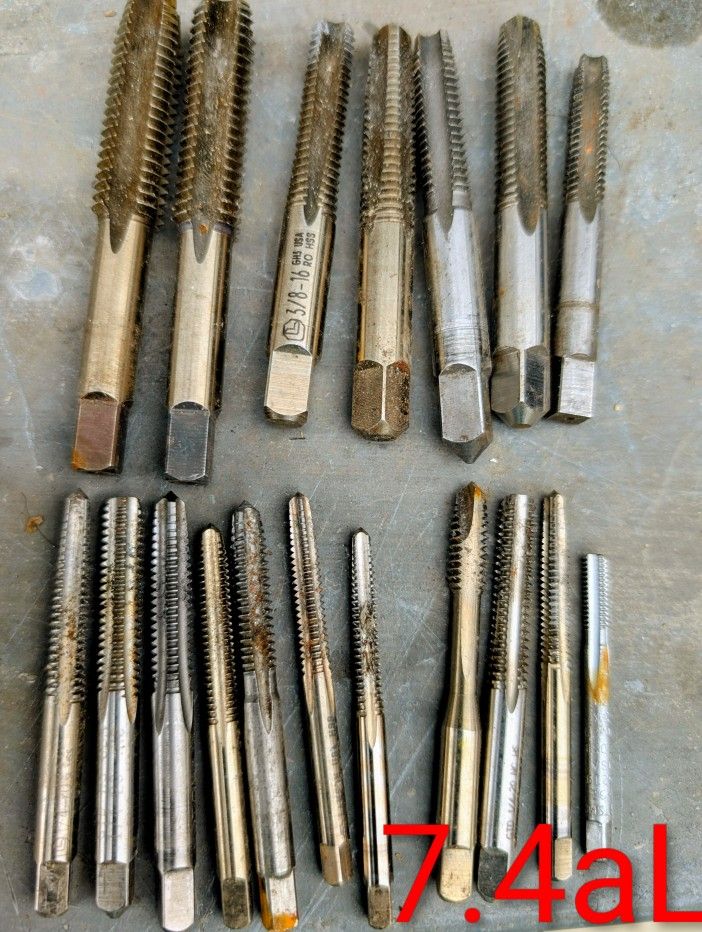 18 Pipe Tap Set