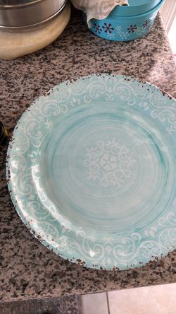 Dinner plates