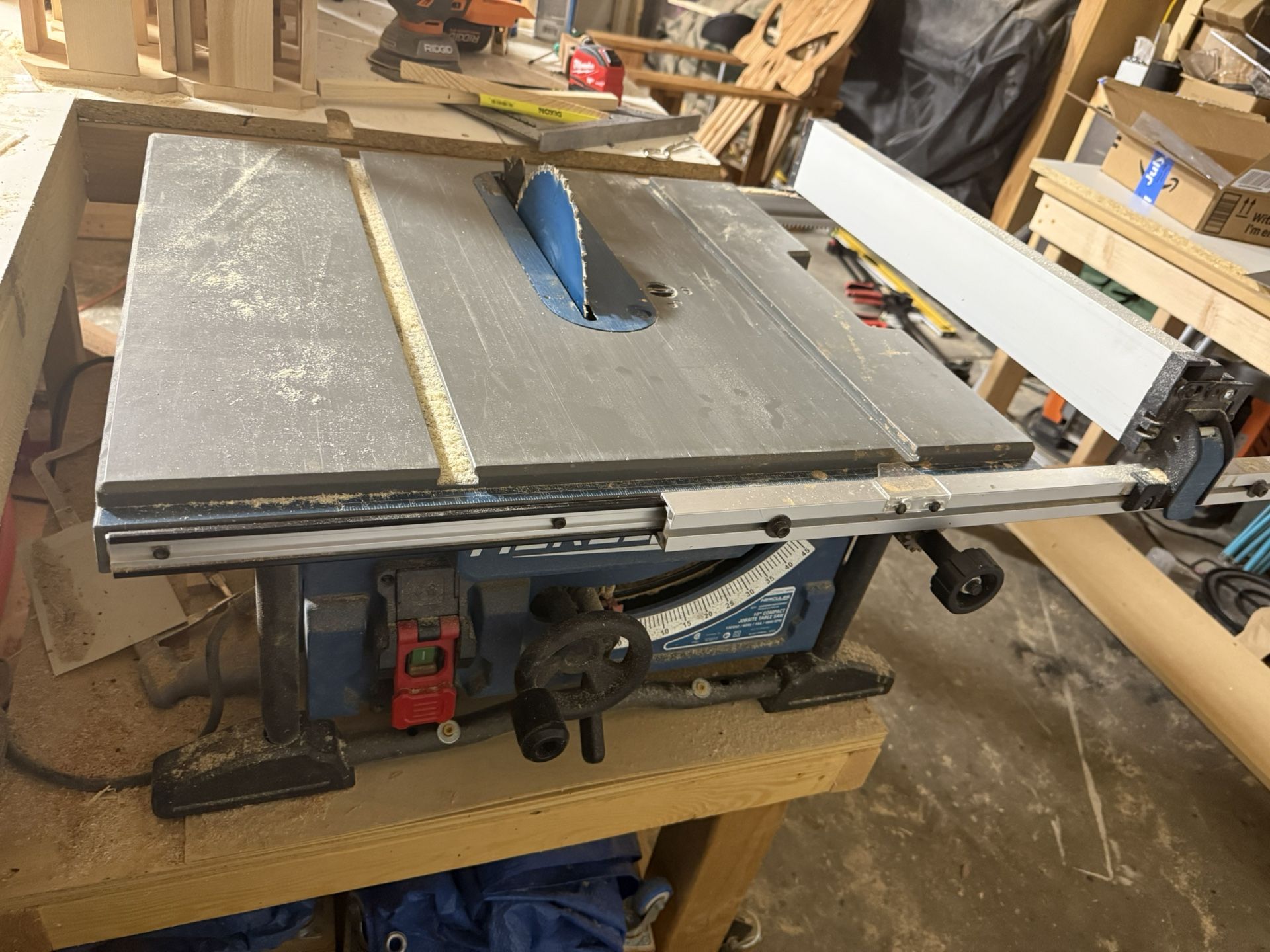 Hercules Table Saw