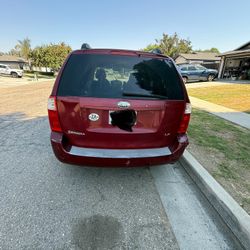 2008 KIA Sedona