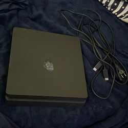 PS4 Slim Works Perfect , 100$