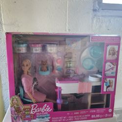 Barbie Sell Care Spa Playset 