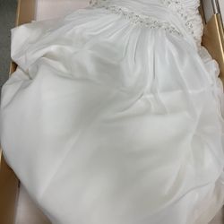 David’s Bridal Wedding Dress 