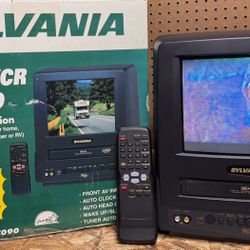 9” Sylvania VCR Tv Combo