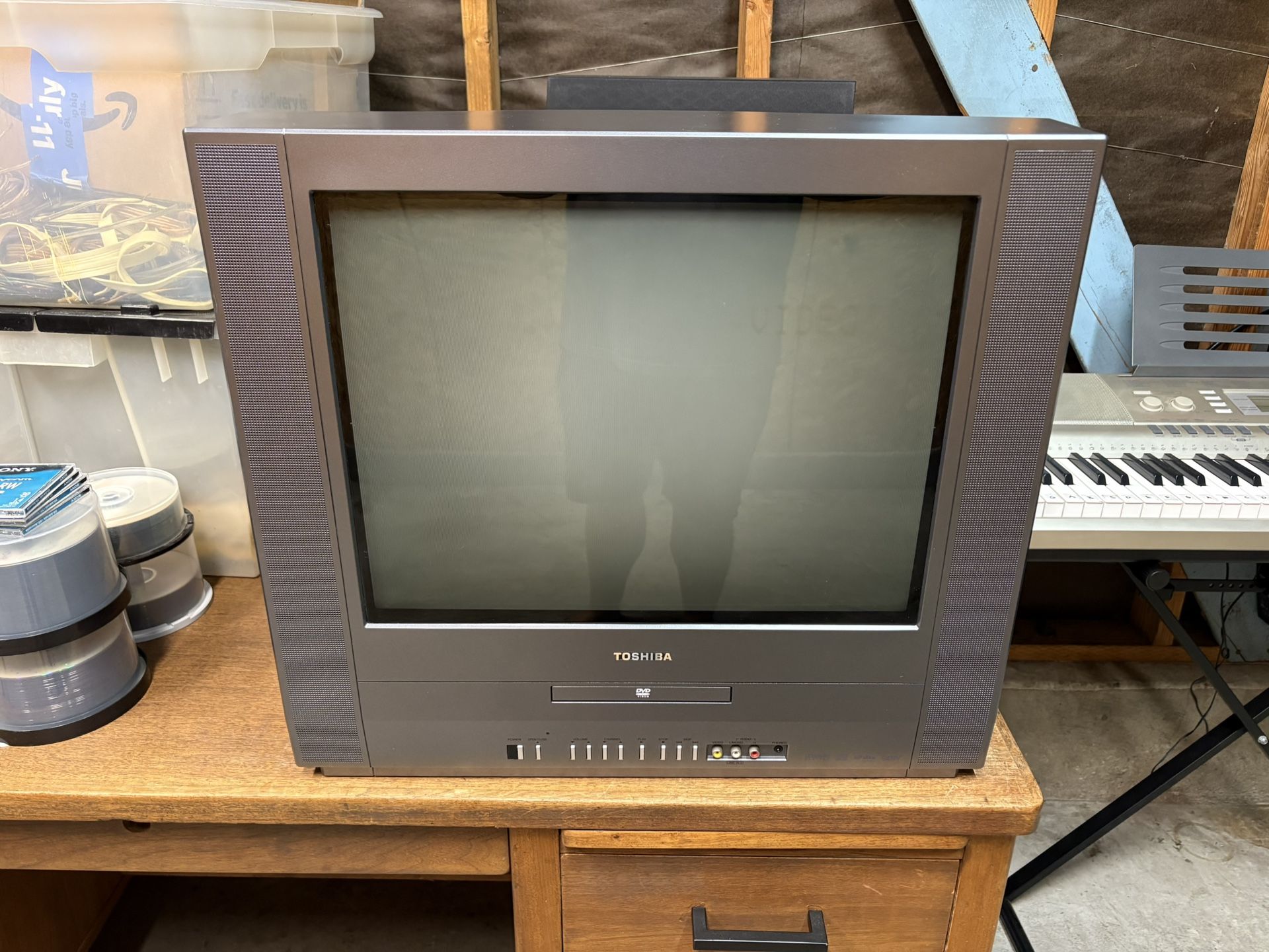 Toshiba 20” CRT Tv 