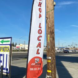 16ft Flags With Steaks And Poles And Flag 