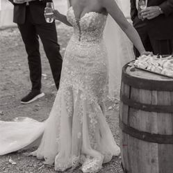 Pre-Owned Maggie Sottero Wedding Dress Size 0