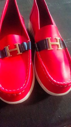 Shoe