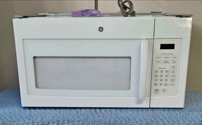 ✨️🔆"GE"🔆✨️ White Microwave in Perfect Condition