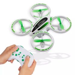 28 FAO Schwarz SI Thunder Drone