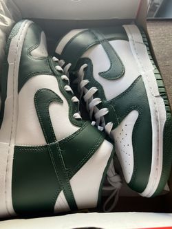 Brand New In Box Size 9 Nike  Dunk High Retro