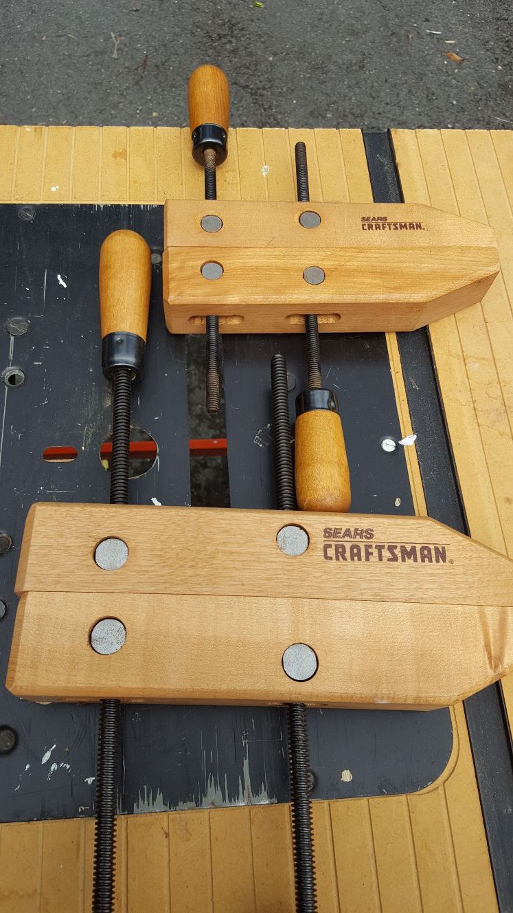 2 Wood clamps. Like new.