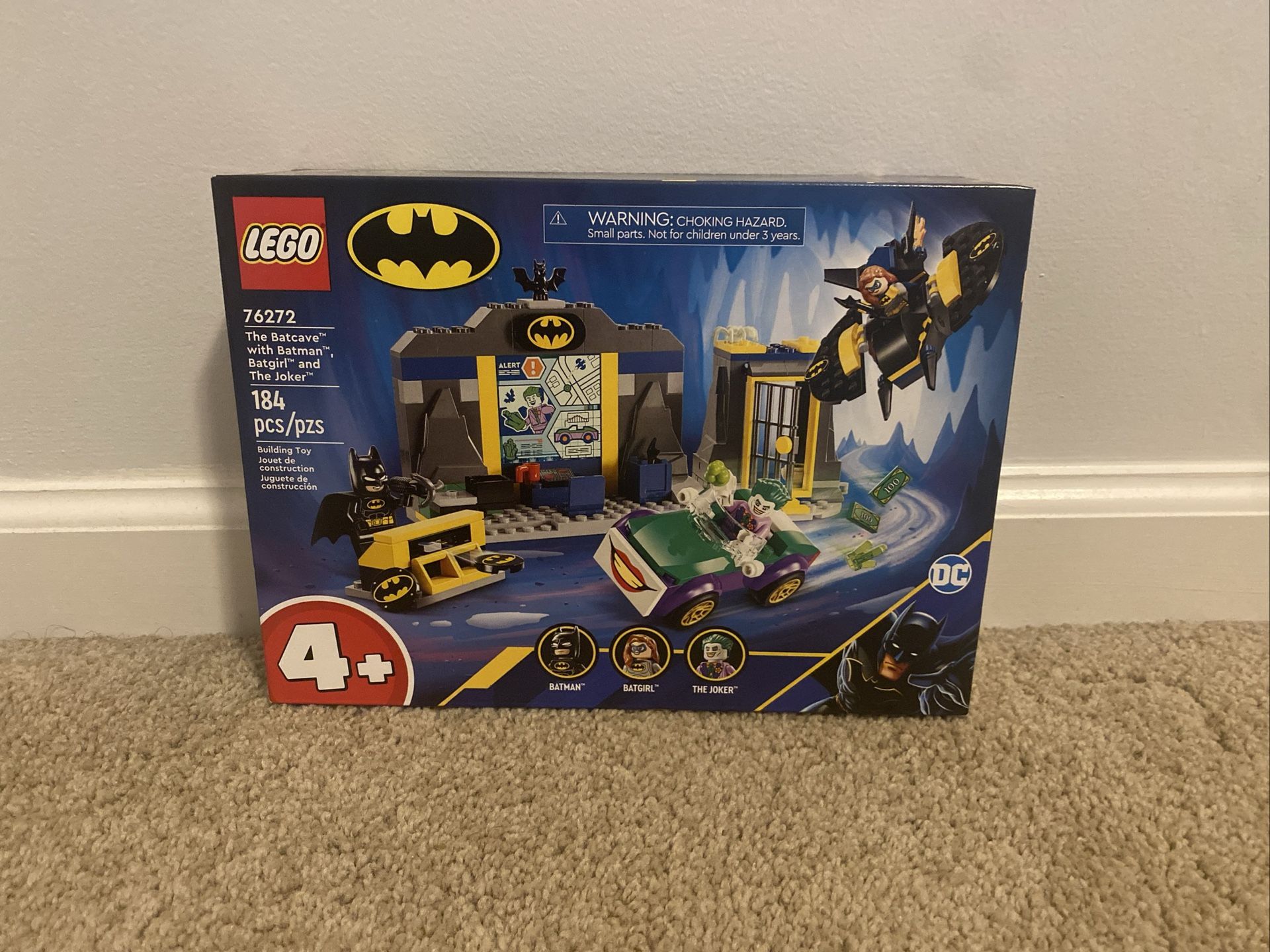 LEGO Super Heroes: The Batcave with Batman Batgirl and the Joker (76272)