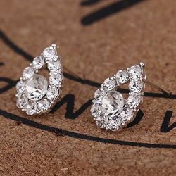 Crystal Waterdrop Stud Earrings for Women Small Earring  Other listings: engagement band Diamond princess ring bridesmaids wedding party Christmas Fat