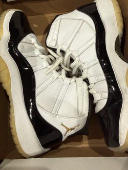 Air Jordan 11 Retro 'Gratitude' size 7Y
