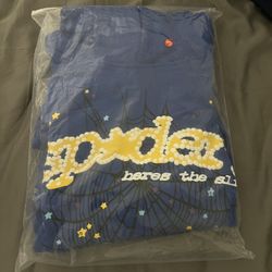 spider hoodie size S