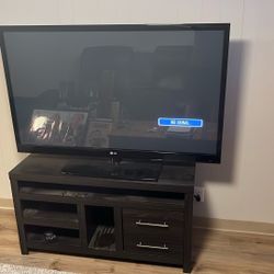 Entertainment Stand /TV/XBox1/ Surround Sound