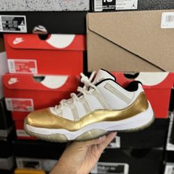 Jordan Closing Ceremony 11 Low size 10 USED