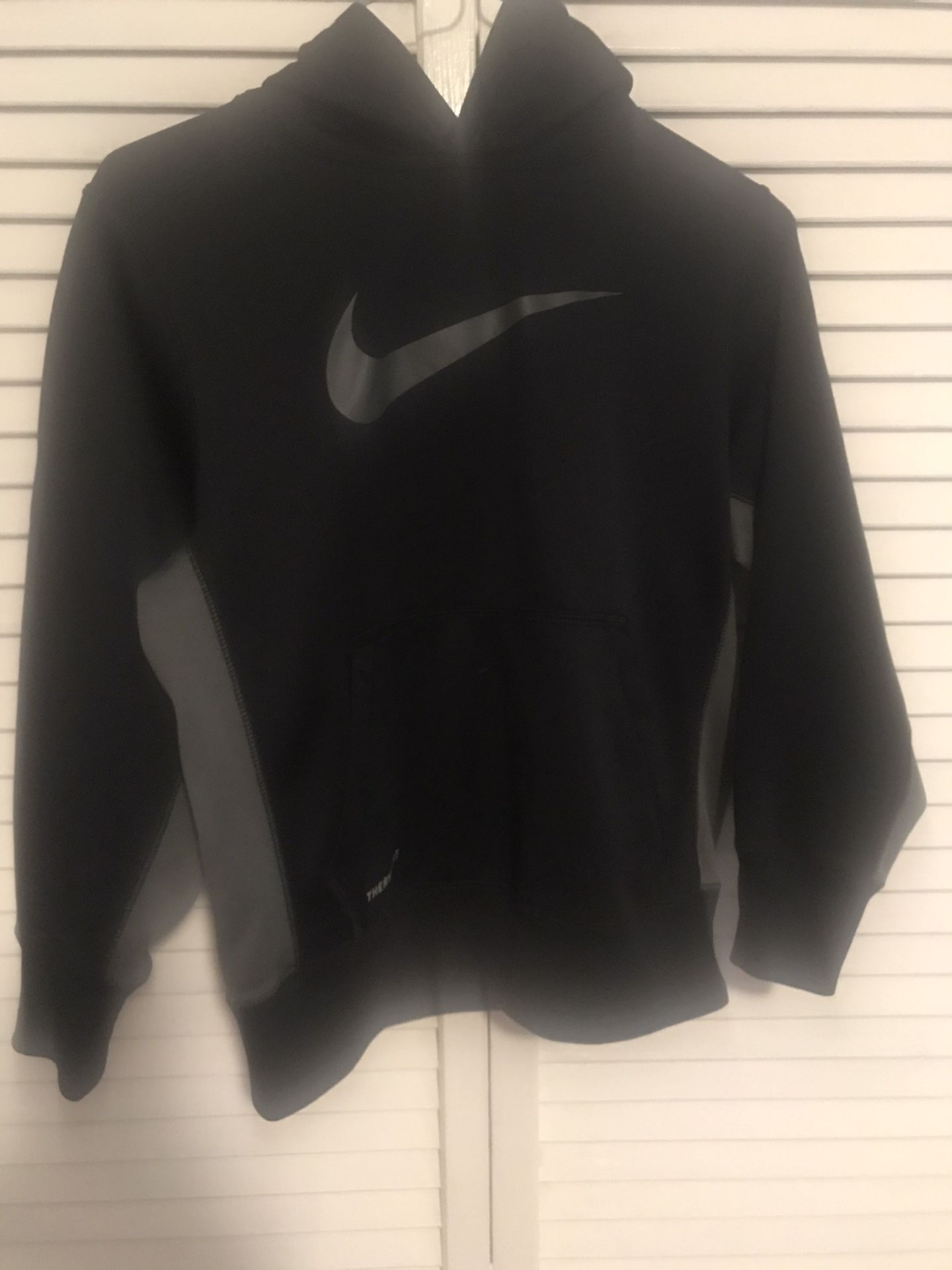 Boys Nike hoodie small