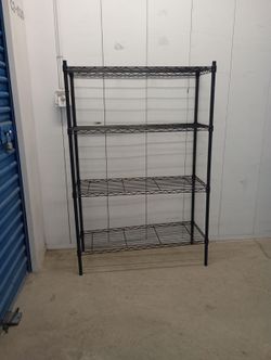 Short metal wire rack $100